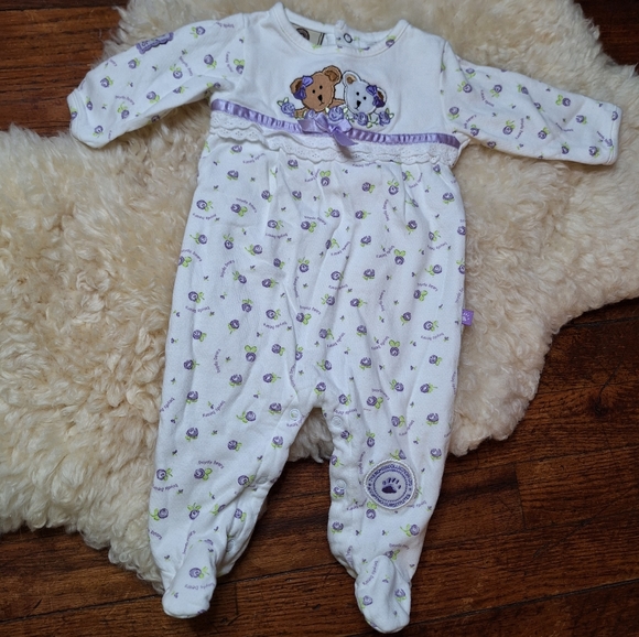 TheBoydsCollection Other - EUC Lavender Flower Bear Onesie